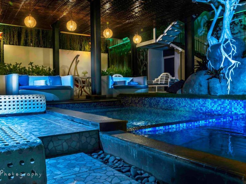 Oxville Hotel Padang  Extérieur photo