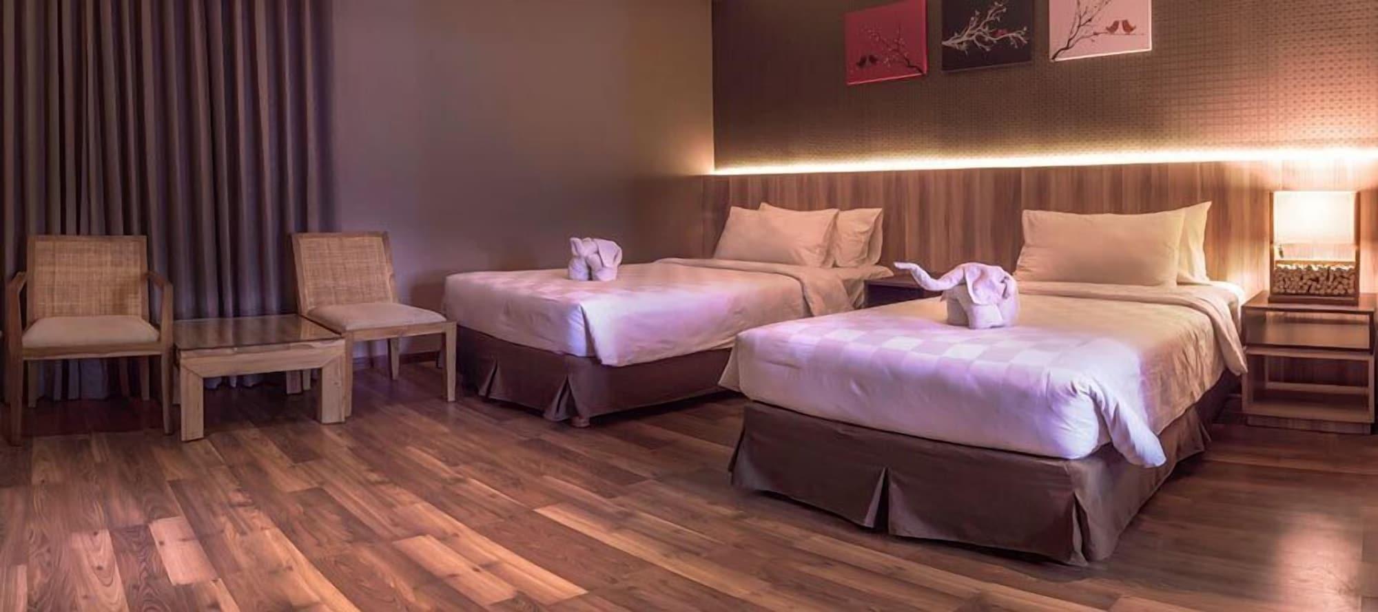 Oxville Hotel Padang  Extérieur photo