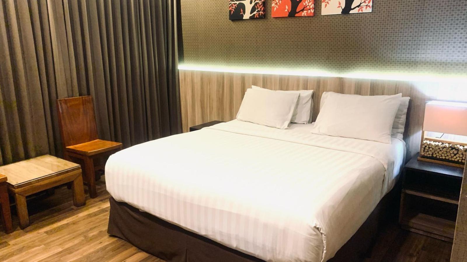 Oxville Hotel Padang  Extérieur photo